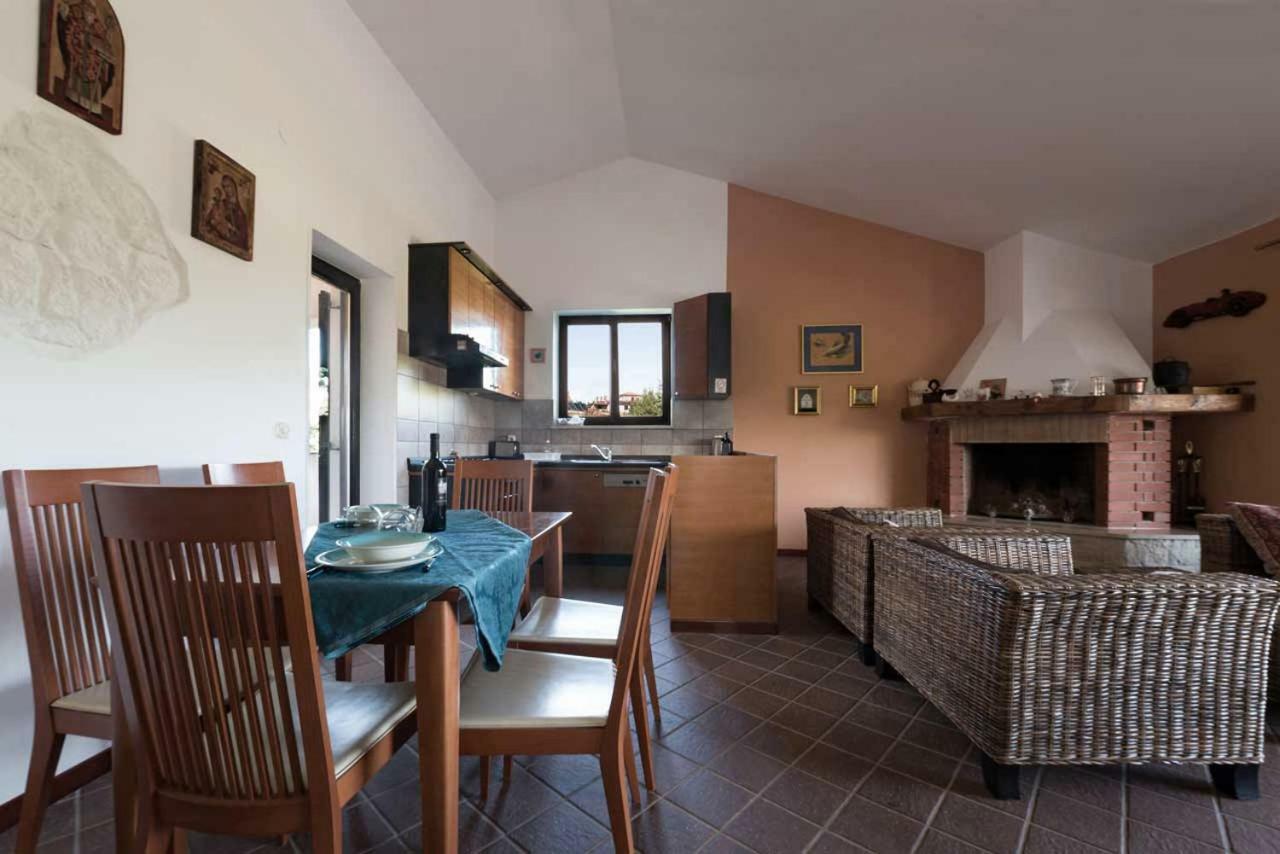 Premantura Olive Garden Villa Exteriör bild