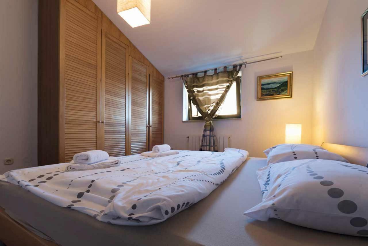 Premantura Olive Garden Villa Exteriör bild